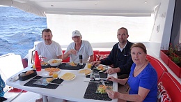 Click image for larger version

Name:	Transat Lunch.jpg
Views:	197
Size:	101.9 KB
ID:	100479