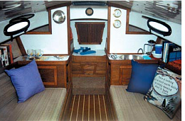 Click image for larger version

Name:	Com-Pac Horizon Cat cabin.png
Views:	593
Size:	234.6 KB
ID:	101876