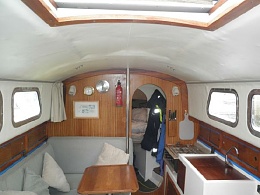 Click image for larger version

Name:	Westerly Centaur 26ft 1979 $17K Salon.jpg
Views:	402
Size:	39.6 KB
ID:	103936