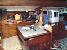 Click image for larger version

Name:	Ericson 37 1974 Flush Deck $18K SBL nav.jpg
Views:	1139
Size:	77.0 KB
ID:	110252