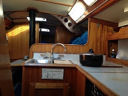 Click image for larger version

Name:	Ericson 37 Flush Deck 1975 $14K CL Galley.jpg
Views:	1390
Size:	31.9 KB
ID:	110327