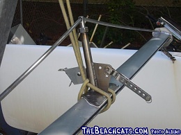 Click image for larger version

Name:	nacra foil _1_.JPG
Views:	110
Size:	43.1 KB
ID:	142323