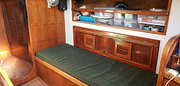 Click image for larger version

Name:	Starboard Settee 2 R.jpg
Views:	364
Size:	68.6 KB
ID:	219866