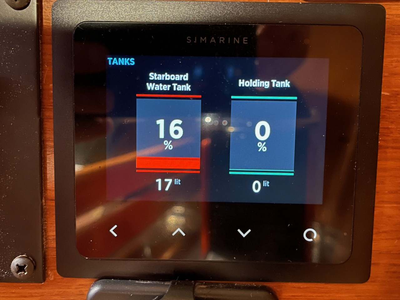 Connecting a Dometic Holding Tank Sensor to Simarine Pico