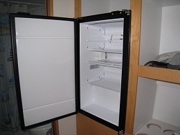 Click image for larger version

Name:	freezer install 002.jpg
Views:	385
Size:	110.3 KB
ID:	25289