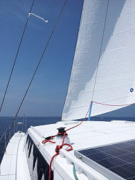 Click image for larger version

Name:	under sail 1.jpg
Views:	71
Size:	278.2 KB
ID:	254244