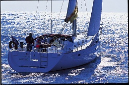 Click image for larger version

Name:	oceanis_clipper_473_1.jpg
Views:	11
Size:	102.2 KB
ID:	289789