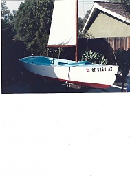 Click image for larger version

Name:	Mystery boat 001.jpg
Views:	25
Size:	175.1 KB
ID:	291508