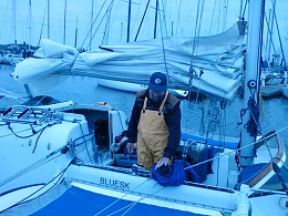 Click image for larger version

Name:	STORM JUMPING WITH  DANNY 1-15-11 20 PLUS WINDS WE DID 16.50 KNOTS.jpg
Views:	332
Size:	424.1 KB
ID:	35856