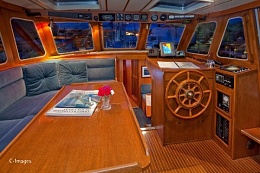 Click image for larger version

Name:	Wanderbird Pilothouse.jpg
Views:	674
Size:	49.3 KB
ID:	37758