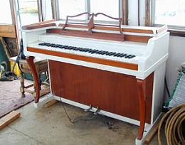 Click image for larger version

Name:	piano.jpg
Views:	817
Size:	32.6 KB
ID:	42100