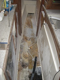 Click image for larger version

Name:	Boat repairs in progress at Yaringa. June 2012 015.jpg
Views:	250
Size:	420.9 KB
ID:	42441