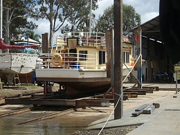 Click image for larger version

Name:	Bundaberg SlipwayNov 2011 013.jpg
Views:	232
Size:	157.6 KB
ID:	53615