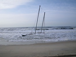 Click image for larger version

Name:	Papillon_4-18-11_high_tide.jpg
Views:	4844
Size:	96.2 KB
ID:	54564