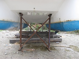 Click image for larger version

Name:	Boat repairs in progress at Yaringa. June 2012 006.jpg
Views:	165
Size:	414.1 KB
ID:	64804