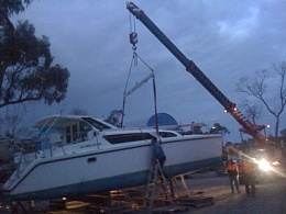 Click image for larger version

Name:	Boat at Yaringa falling off stands, 207.jpg
Views:	408
Size:	408.4 KB
ID:	64805