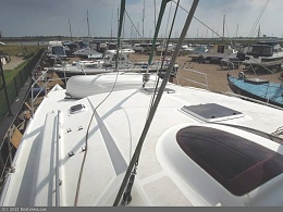 Click image for larger version

Name:	autoimage-163071_BoatPic_Foredeck.jpg
Views:	707
Size:	58.3 KB
ID:	85071