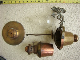 Click image for larger version

Name:	oil lamps small file 003.JPG
Views:	275
Size:	124.8 KB
ID:	85757