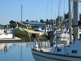 Click image for larger version

Name:	Dinghy in davits.jpg
Views:	832
Size:	430.1 KB
ID:	88142