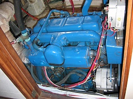 Click image for larger version

Name:	Engine from doorway.jpg
Views:	935
Size:	444.5 KB
ID:	88150