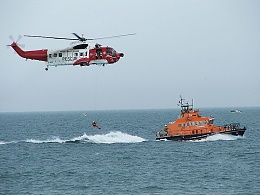Click image for larger version

Name:	799px-Irish_Coastguard_Helicopter_RNLI_Rescue_Demonstartion.jpg
Views:	727
Size:	78.9 KB
ID:	92408
