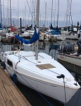 Islander21 OakBayMarina 2015