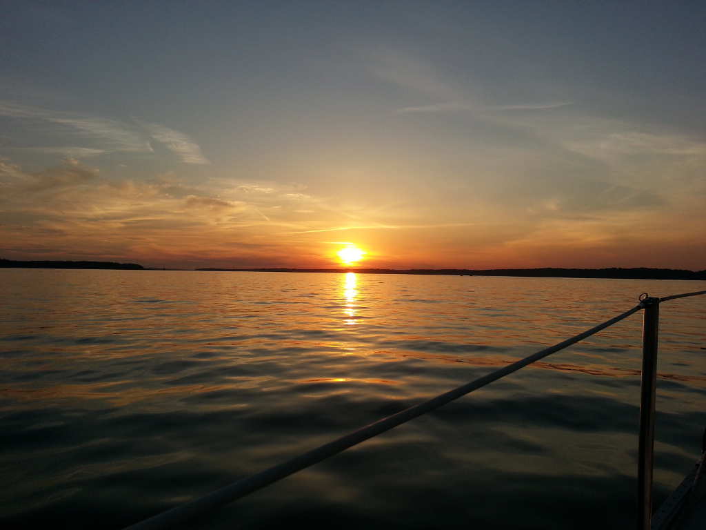 We moved the boat from Guntersville to Wheeler Lake because of a family reunion happening just up the road from Wheeler.  We've found we like Wheeler at LOT more than Guntersville because the wind is more reliable, the milfoil isn't present, and the marina has WIFI!