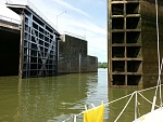 On our way from LGSC to Wheeler, we got to make our first trip thru the lock.  We didn't screw up too bad!