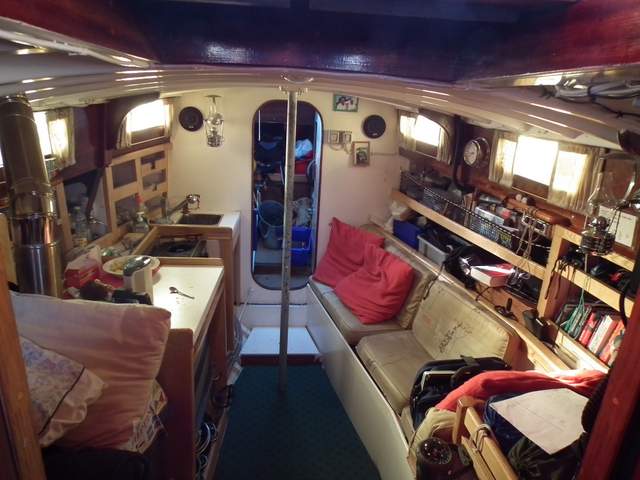 Main cabin - forward