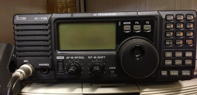 Icom IC-718