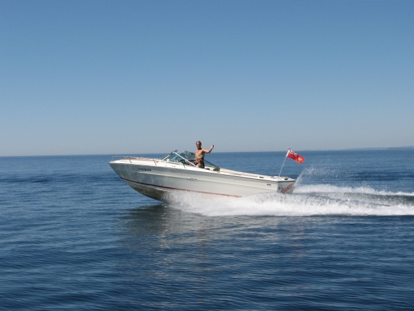 My buddy Norm's 22' searay