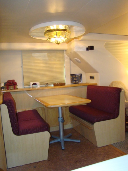 Interior Dinette