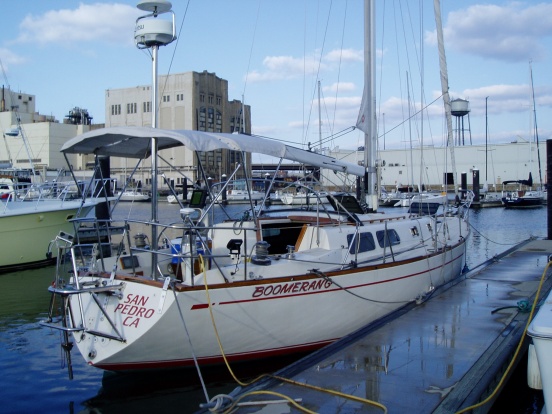 Starboard View - These pics are before she gets hauled for a new bottom and other things I am going to do to her...  By next spring, she will be perfect...