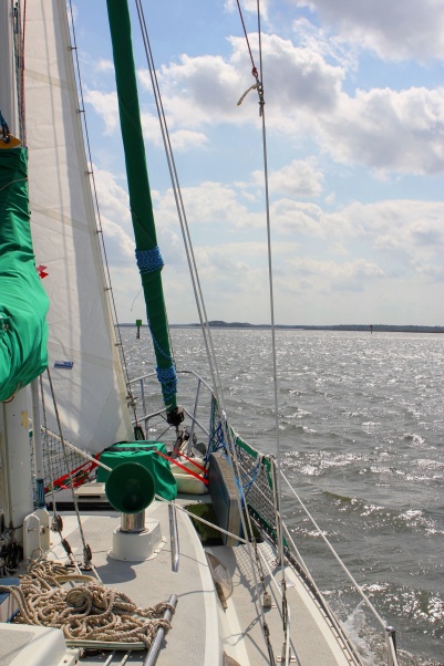 Sailing down the ICW