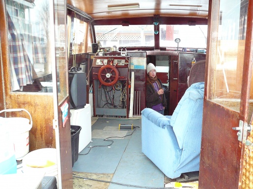 view from aft deck into saloon