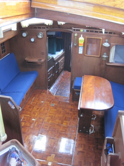 Saloon from companionway