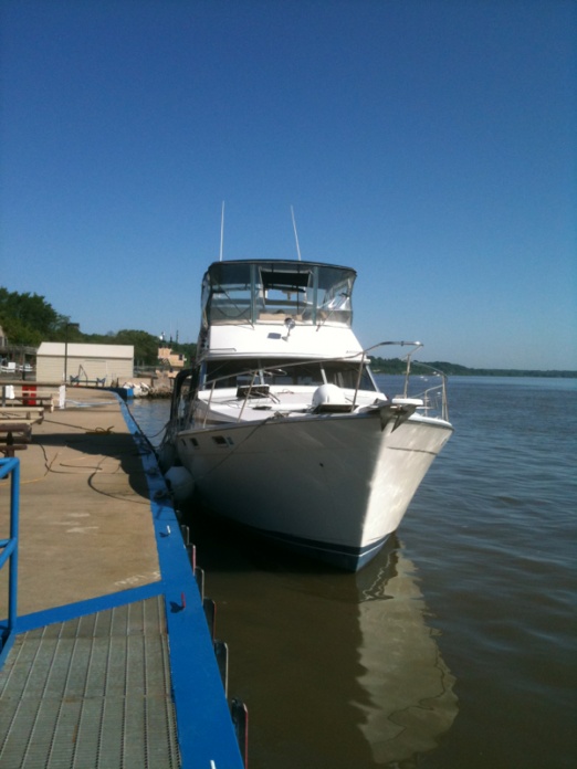 At Keokuc, Ia. boat club