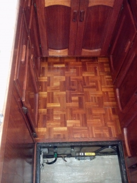 Galley floor